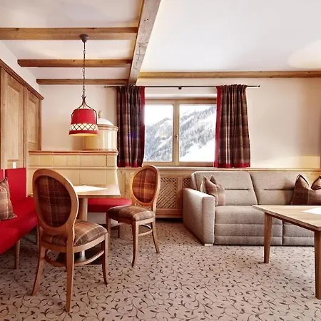 Berghof Crystal & Sports トゥクス