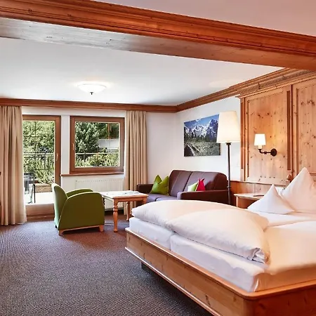 Berghof Crystal Spa & Sports