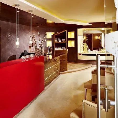 Berghof Crystal & Sports トゥクス