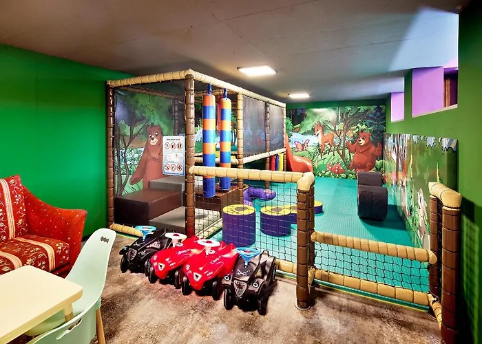 Berghof Crystal & Sports 4*