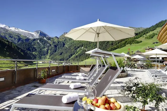 Berghof Crystal & Sports