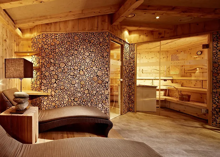 Berghof Crystal & Sports 4*