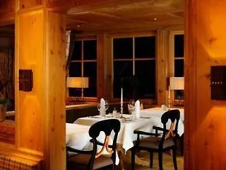 Otel Berghof Crystal & Sports Tux