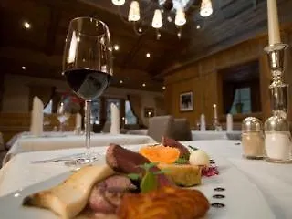 Berghof Crystal & Sports Otel 4*